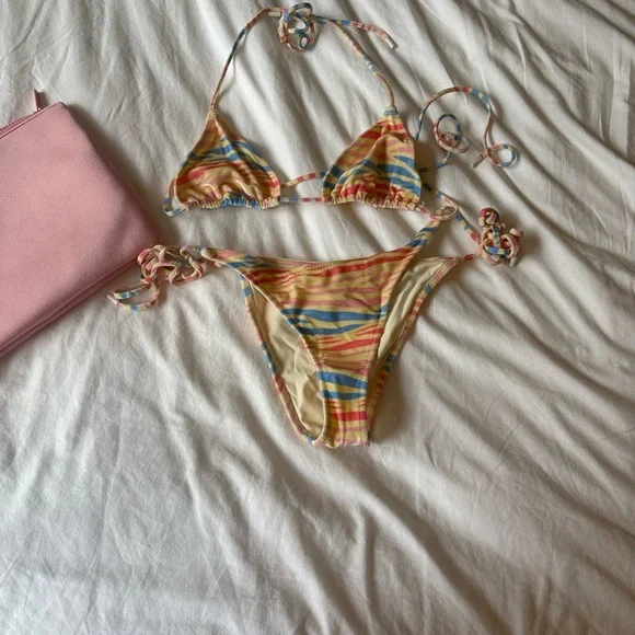 Triangle Striped/Zebra print Tie-Side Bikini Set in Pastel Multicolor Like New - Picture 2 of 13